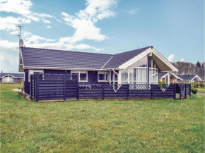 Holiday Home Juelsminde with Hot Tub III